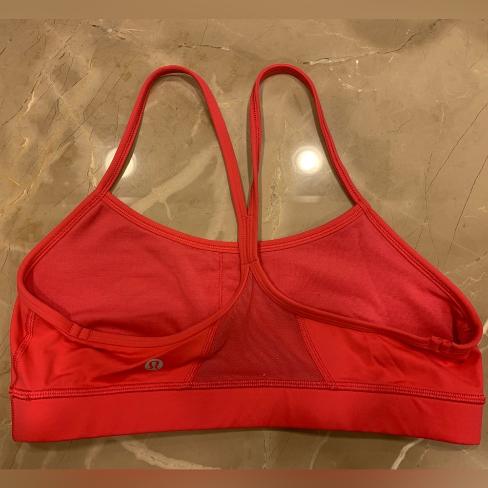 LULULEMON Women’s Sports Bra
